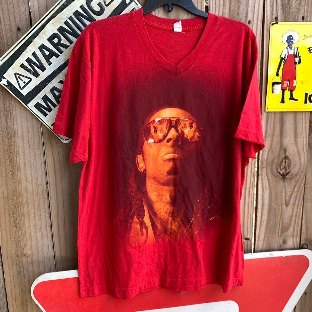 2010 Lil Wayne Tour Tultex T-shirt Size XL